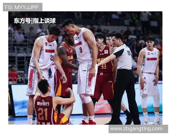 易建联再次入选CBA全明星阵容，刷新历史纪录，领跑全联盟球员票选