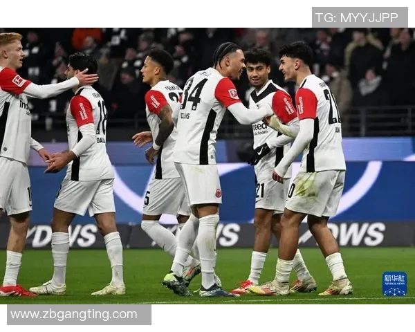 沃尔夫斯堡客场逆袭法兰克福,德甲榜首稳如磐石 沃尔夫斯堡客场逆袭法兰克福,德甲榜首稳如磐石