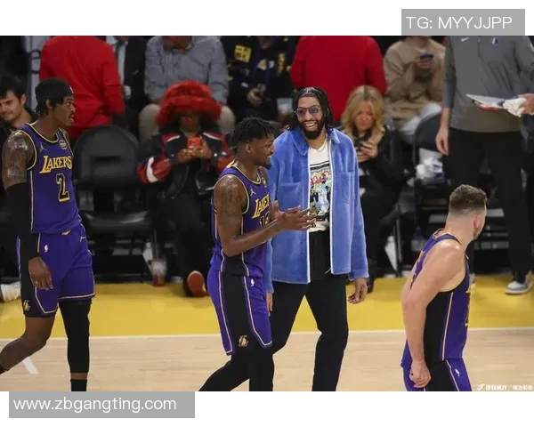 湖人力克公牛，莫拉发挥稳健收下胜利