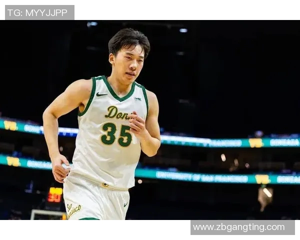 约翰-埃格伯努在CBA比赛中表现出色，成为球队得分王